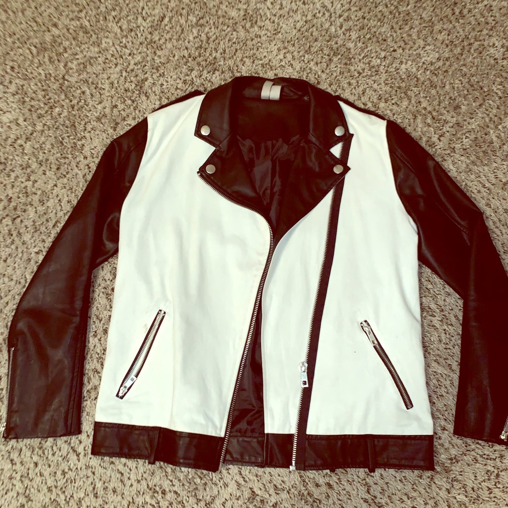 Women’s Forever 21 Moto Jacket